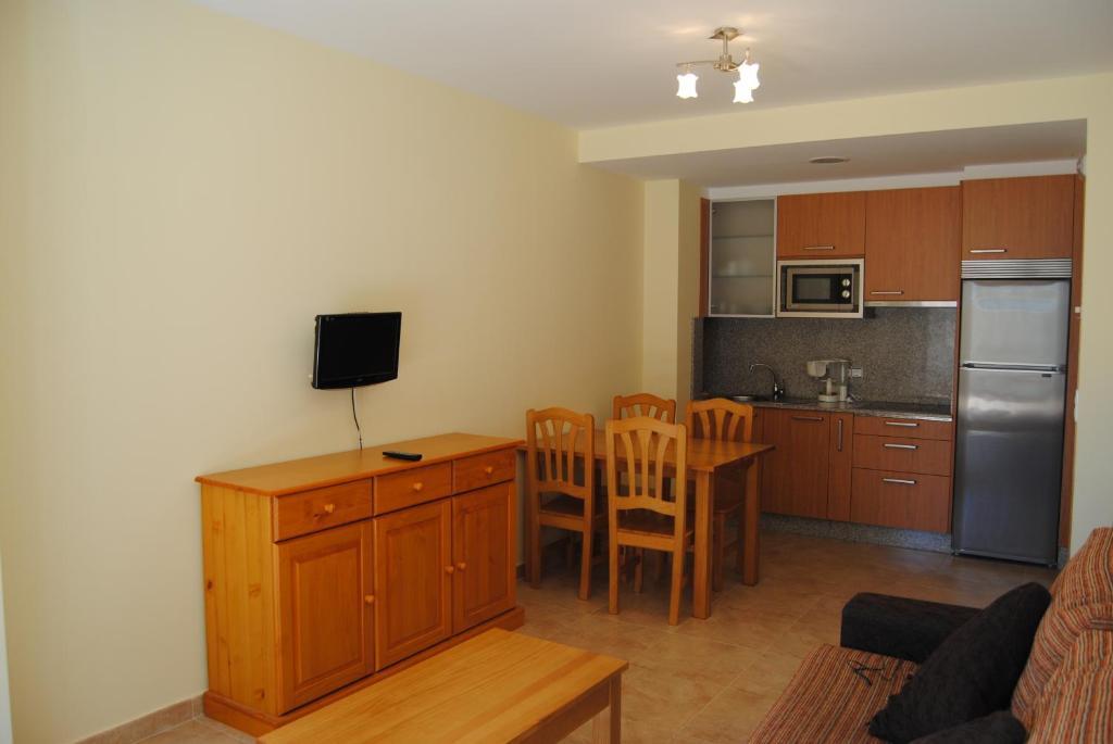 Apartamentos Riveiro Sanxenxo Ruang foto